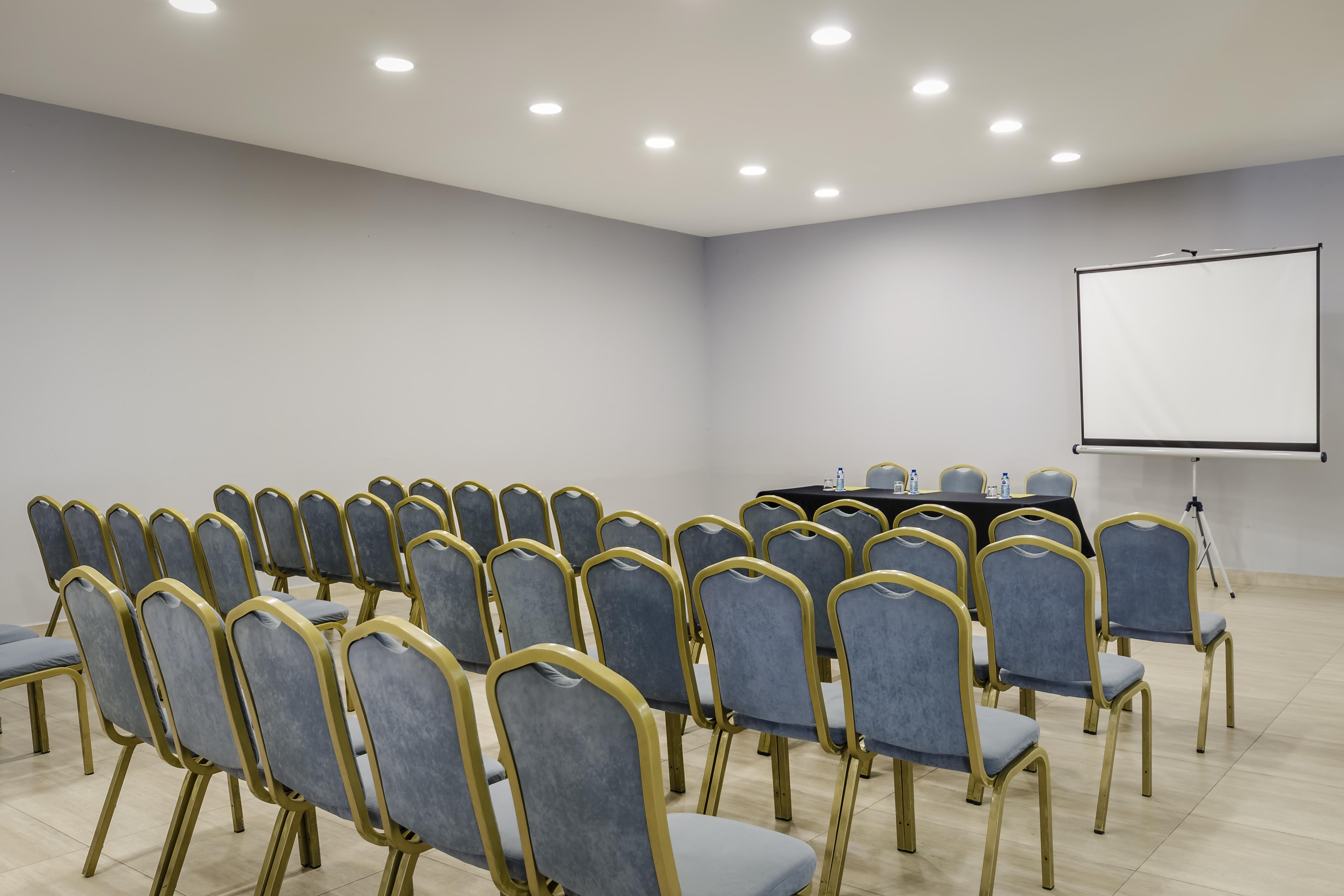 Hotel Exe Barcelona Gate Sant Joan Despí Εξωτερικό φωτογραφία