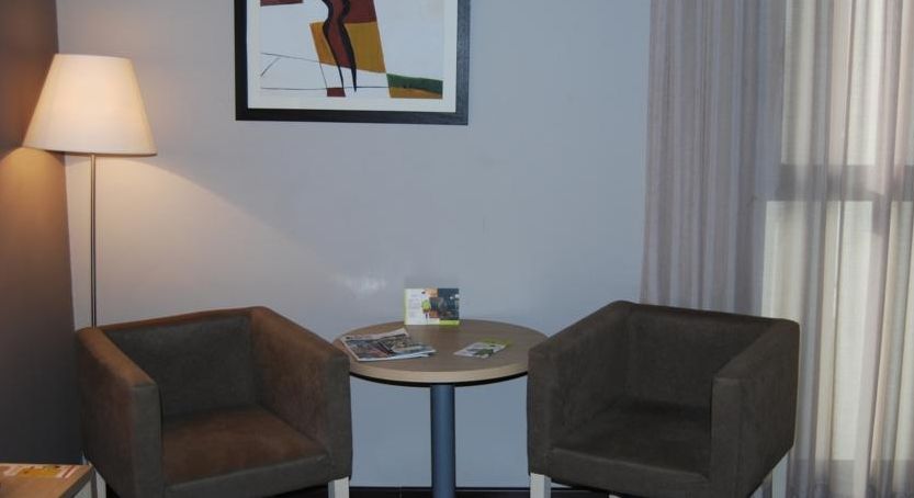 Hotel Exe Barcelona Gate Sant Joan Despí Εξωτερικό φωτογραφία
