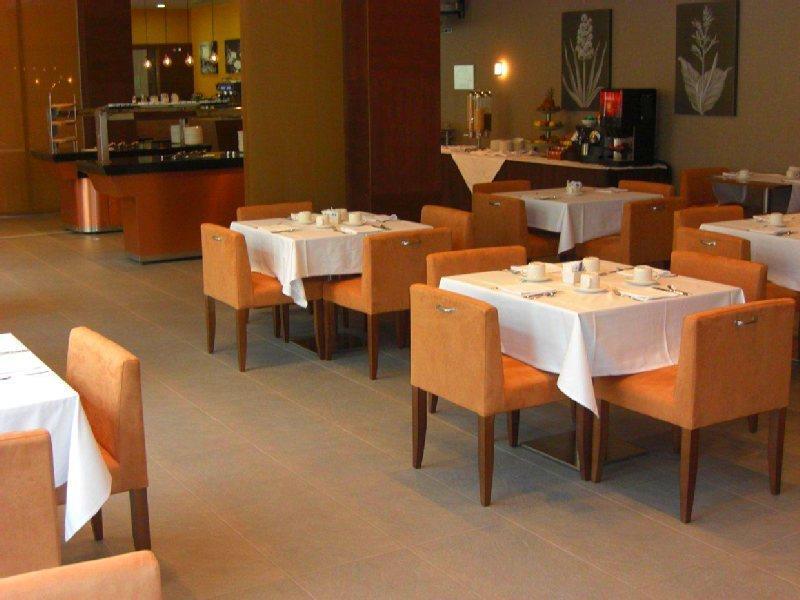 Hotel Exe Barcelona Gate Sant Joan Despí Εξωτερικό φωτογραφία